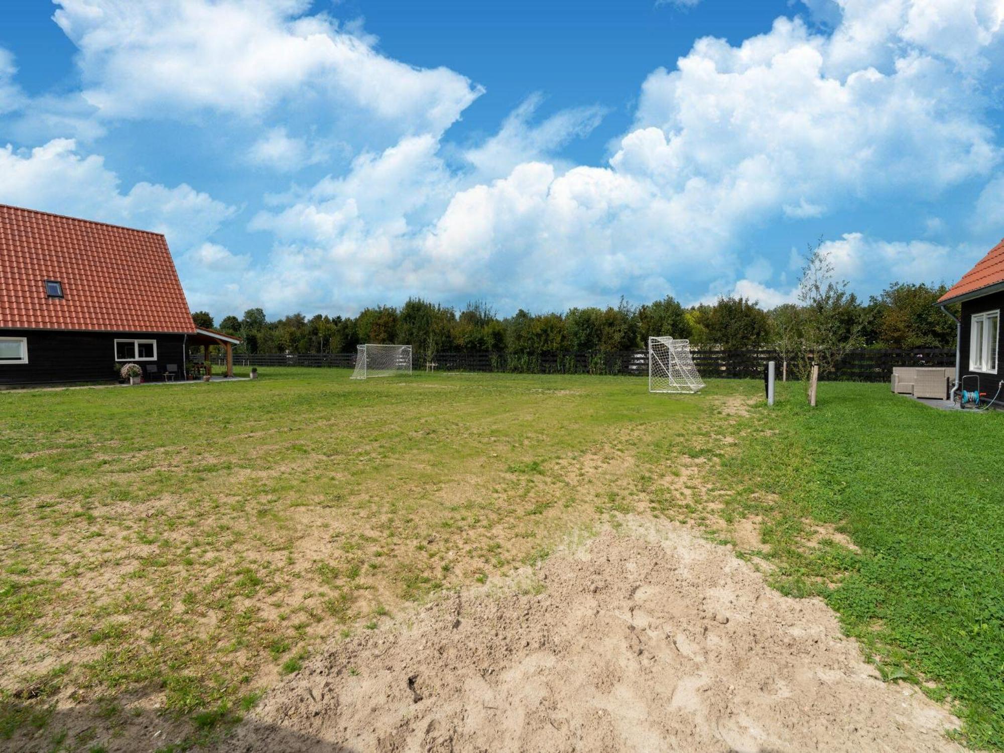 Holiday Home In Scherpenisse Exterior foto